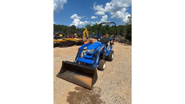 2023 New Holland Agriculture Workmaster 25S Open-Air + 100LC Loader