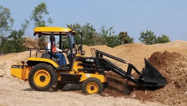 JCB 2DXL-40